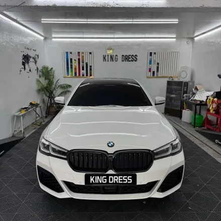 춘천랩핑제거 - BMW 5시리즈 G30 루프스킨.크롬죽이기 제거 - 킹드레스 / 춘천시 후평동
