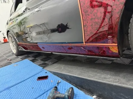 춘천고광택전체랩핑 - BMW 3시리즈 F30 레드포지드카본 전체랩핑 - 킹드레스 / 춘천시 후평동