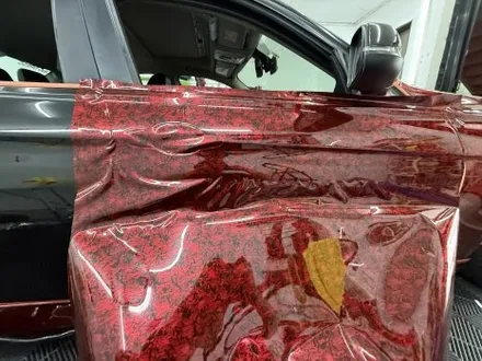 춘천고광택전체랩핑 - BMW 3시리즈 F30 레드포지드카본 전체랩핑 - 킹드레스 / 춘천시 후평동