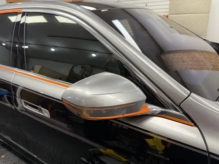 춘천듀오톤랩핑 - BMW 7시리즈 G70 고광택 투톤랩핑 시공 - 킹드레스 / 춘천시 후평동