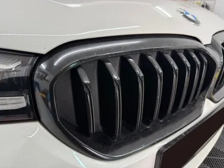춘천랩핑제거 - BMW 5시리즈 G30 루프스킨.크롬죽이기 제거 - 킹드레스 / 춘천시 후평동