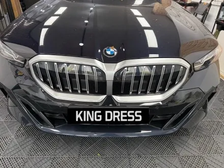 화천그릴랩핑 - BMW G60 5시리즈 그릴 크롬죽이기 - 킹드레스 / 춘천시 후평동