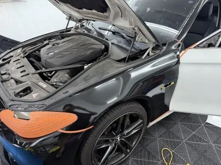 춘천전체랩핑 - BMW F10 5시리즈 사고수리 전체랩핑제거 전체랩핑시공 - 킹드레스 / 춘천시 후평동