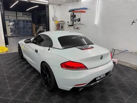 춘천랩핑 - BMW Z4 E89 고광택 화이트카멜레온 전체랩핑 - 킹드레스 / 춘천시 후평동