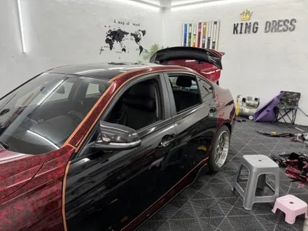 춘천고광택전체랩핑 - BMW 3시리즈 F30 레드포지드카본 전체랩핑 - 킹드레스 / 춘천시 후평동