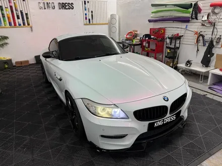 춘천랩핑 - BMW Z4 E89 고광택 화이트카멜레온 전체랩핑 - 킹드레스 / 춘천시 후평동