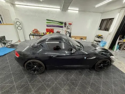 춘천랩핑 - BMW Z4 E89 고광택 화이트카멜레온 전체랩핑 - 킹드레스 / 춘천시 후평동