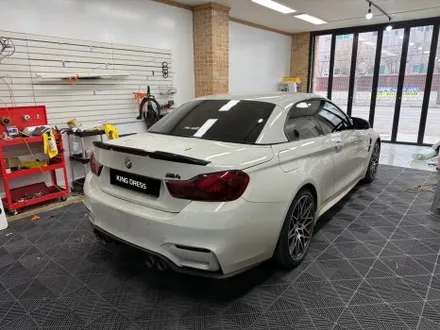 춘천랩핑 - BMW M4 컨퍼터블 F83 PET 고광택 블랙 전체랩핑 - 킹드레스 / 춘천시 후평동