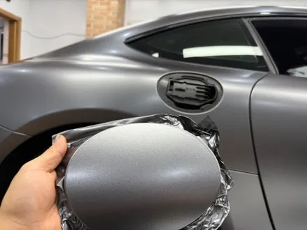 춘천전체랩핑 - 벤츠 AMG GT 전체랩핑제거 후 사틴다크그레이 전체랩핑 - 킹드레스 / 춘천시 후평동