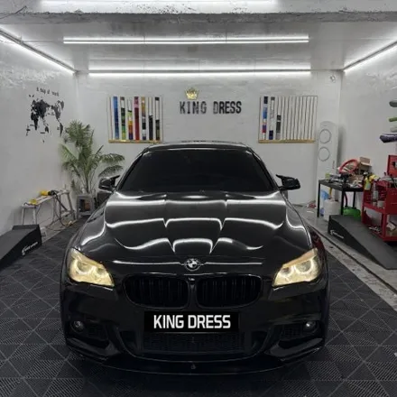 춘천전체랩핑 - BMW F10 5시리즈 사고수리 전체랩핑제거 전체랩핑시공 - 킹드레스 / 춘천시 후평동