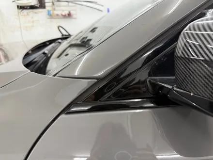 춘천루프스킨.크롬죽이기 - BMW 5시리즈 G30 루프스킨.윈도우몰딩 크롬죽이기 제거 재시공 - 킹드레스 / 춘천시 후평동