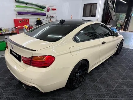 춘천랩핑 - BMW 4시리즈 428i 쿠페 F32 아이보리 전체랩핑 - 킹드레스 / 춘천시 후평동