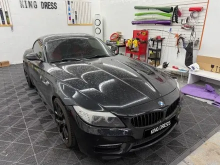 춘천랩핑 - BMW Z4 E89 고광택 화이트카멜레온 전체랩핑 - 킹드레스 / 춘천시 후평동