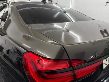 춘천투톤랩핑 - BMW 7시리즈 G10 듀오톤 랩핑 - 킹드레스 / 춘천시 후평동