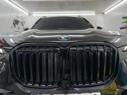 춘천랩핑 - BMW X7 G07 lci 전체크롬죽이기 블랙팩 나이트패키지 - 킹드레스 / 춘천시 후평동