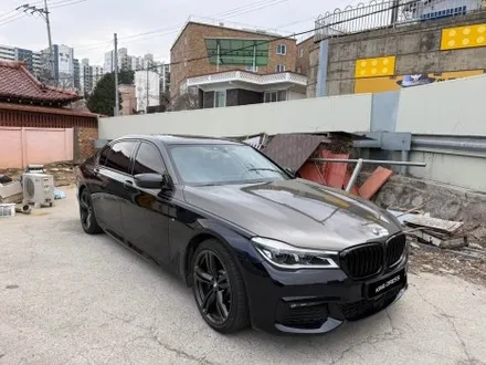춘천투톤랩핑 - BMW 7시리즈 G10 듀오톤 랩핑 - 킹드레스 / 춘천시 후평동
