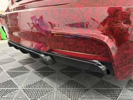 춘천고광택전체랩핑 - BMW 3시리즈 F30 레드포지드카본 전체랩핑 - 킹드레스 / 춘천시 후평동