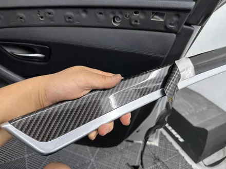 춘천실내랩핑 - BMW 5시리즈 F10 브러쉬 실내랩핑  - 킹드레스 / 춘천시 후평동