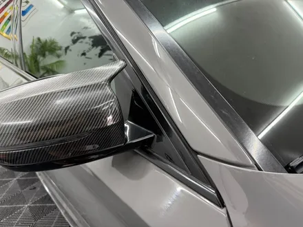 춘천루프스킨.크롬죽이기 - BMW 5시리즈 G30 루프스킨.윈도우몰딩 크롬죽이기 제거 재시공 - 킹드레스 / 춘천시 후평동