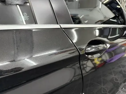 춘천전체랩핑 - BMW F10 5시리즈 사고수리 전체랩핑제거 전체랩핑시공 - 킹드레스 / 춘천시 후평동