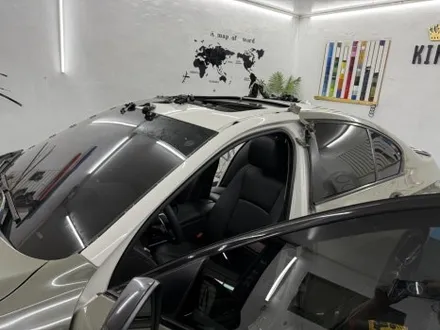 춘천전체랩핑 - BMW F10 5시리즈 사고수리 전체랩핑제거 전체랩핑시공 - 킹드레스 / 춘천시 후평동