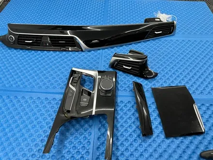 춘천실내랩핑 - BMW G30 5시리즈 실내랩핑 - 킹드레스 / 춘천시 후평동
