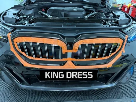 춘천그릴랩핑 - BMW 5시리즈 G60 아이코닉글로우 크롬죽이기 - 킹드레스 / 춘천시 후평동