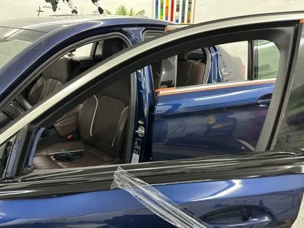 춘천크롬죽이기 - BMW 5시리즈 G30 전기형 전체크롬죽이기 - 킹드레스 / 춘천시 후평동