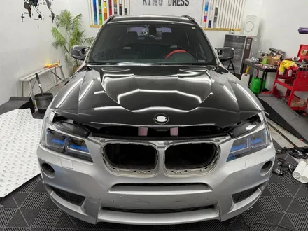 춘천전체랩핑 - BMW X3 F25 유광블랙 전체랩핑 - 킹드레스 / 춘천시 후평동