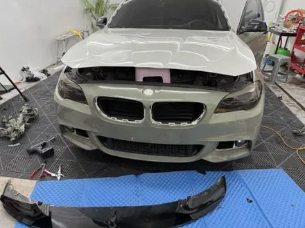 춘천전체랩핑 - BMW F10 5시리즈 사고수리 전체랩핑제거 전체랩핑시공 - 킹드레스 / 춘천시 후평동