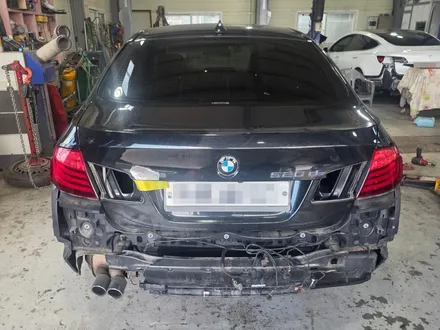 BMW 520d 앞휀다·뒷범퍼 복원도색, 트렁크 판금도색 사고수리 과정 / 인천 남동구 간석동