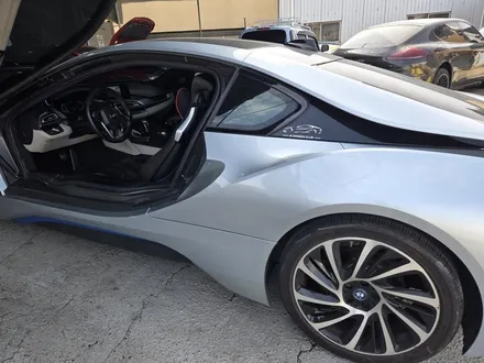 김포 BMW i8 휀다 스크래치 복원 도색 / 버터플라이 도어 슈퍼카 사고수리 / 인천 남동구 간석동