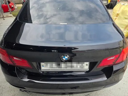 BMW 520d 앞휀다·뒷범퍼 복원도색, 트렁크 판금도색 사고수리 과정 / 인천 남동구 간석동