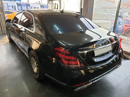 벤츠s560전체랩핑,마이바흐랩핑,유광블랙,에이버리슈프림,수원,화성,병점,오산랩핑,수입차랩핑전문점,에이버리,3m,멕텍,전체랩핑 / 화성 반정로