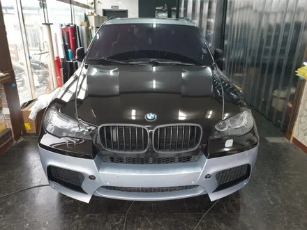 BMW X5M , 전체랩핑, 3M 1080, 엠버블랙, BMW전체랩핑, 수입차랩핑전문점, 수원,화성,병점,평택랩핑, 가르시아카스킨 / 화성 반정로