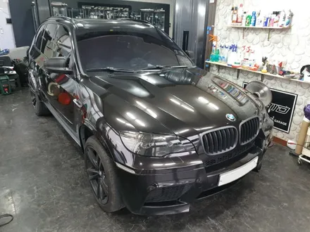 BMW X5M , 전체랩핑, 3M 1080, 엠버블랙, BMW전체랩핑, 수입차랩핑전문점, 수원,화성,병점,평택랩핑, 가르시아카스킨 / 화성 반정로