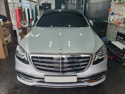 벤츠s560전체랩핑,마이바흐랩핑,유광블랙,에이버리슈프림,수원,화성,병점,오산랩핑,수입차랩핑전문점,에이버리,3m,멕텍,전체랩핑 / 화성 반정로