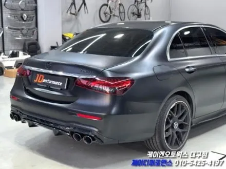 대구 벤츠 W213 E300 후기형 ➡️ E53 AMG 컨버전 작업, 3M 사틴 블랙 랩핑 작업 / 대구 북구 노원동