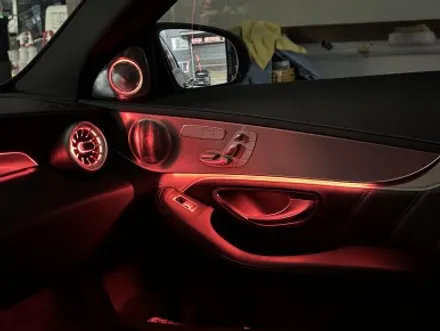 벤츠 C205 C63 AMG 64색 송풍구 엠비언트, 전동 트위터 부메스터 작업 / 실내 인테리어 튜닝 / 대구 북구, 구미, 경산