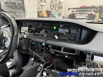 대구 벤츠 W222 후기형 카링킷 프로, 에어터치 패널 장착 작업 / 풀 커버 정전식 터치 패널 / 대구 북구 노원동