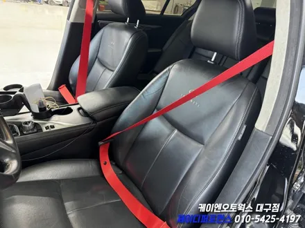 대구 인피니티 Q50 컬러 벨트 (레드) 1열 작업 / 자동차 포인트 인테리어 튜닝 / 대구 북구, 구미, 경산