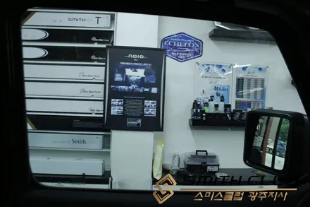 지프 랭글러 루비콘 / 프리미엄 열차단 썬팅필름 스미스필름 T2 시공 [스미스클럽 광주지사]