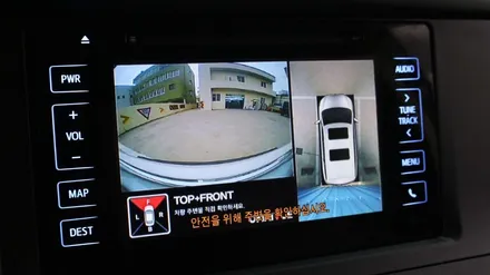 안티 사각지대 최고의 아이템 360도 옴니뷰(어라운드뷰) /  도요타 시에나의 순정모니터와 연동하여 장착하다 [스미스클럽 광주지사]