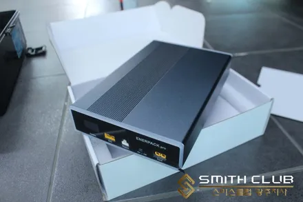 도요타 툰드라 3D 어라운드뷰로 4채널 블랙박스까지 갖추었습니다!