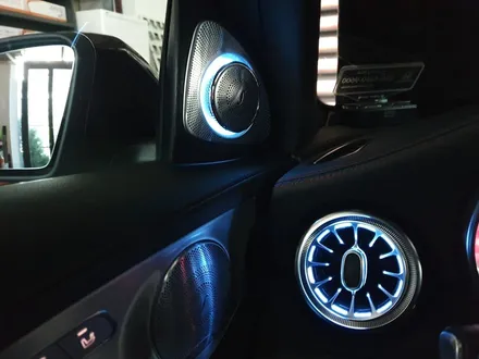 벤츠 GLC - 후회없는 선택 전동 3D부메스터와 LED송풍구 장착 / 인천 서구