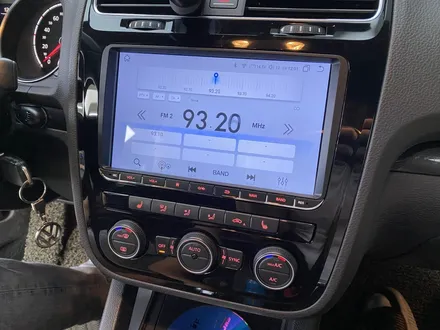 폭스바겐 시로코 안드로이드 올인원과 후방카메라 2채널 블랙박스 파인뷰 LXQ500파워 장착 / 인천 서구