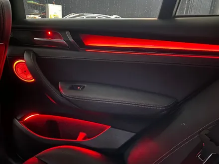 BMW X4 실내 앰비언트 튜닝, 컬러 연동으로 완성도 높인 시공기 / 인천 서구