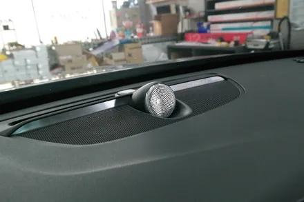 볼보 XC90 MMT 모델에 B&W 센터스피커 장착 후기. / 인천 서구