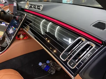 벤츠 S클래스 W223 피아노트림 4D 전동 부메스터 / 인천 서구