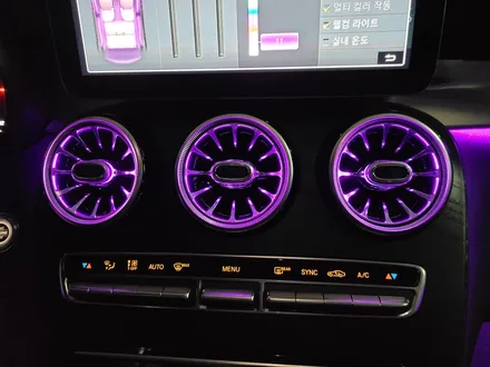벤츠 정품 우드트림으로 c클래스 엠비언트 라이트 살리기. / 인천 서구